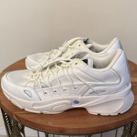MCQ BY ALEXANDER MCQUEEN Ico Aratana Sneakers In White - Picture 6 of 11